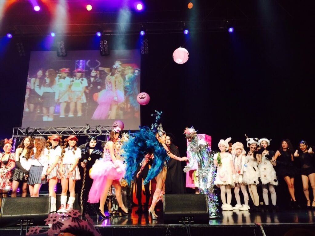 100名!Happy Halloween Party in心斎橋